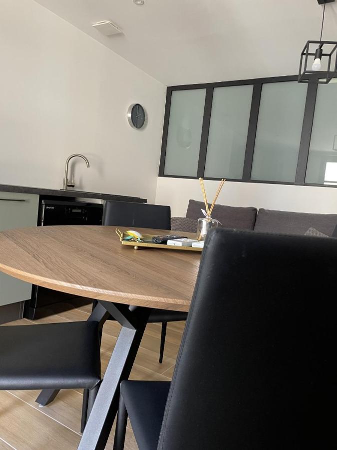 Trio Marin Meze Apartment ภายนอก รูปภาพ